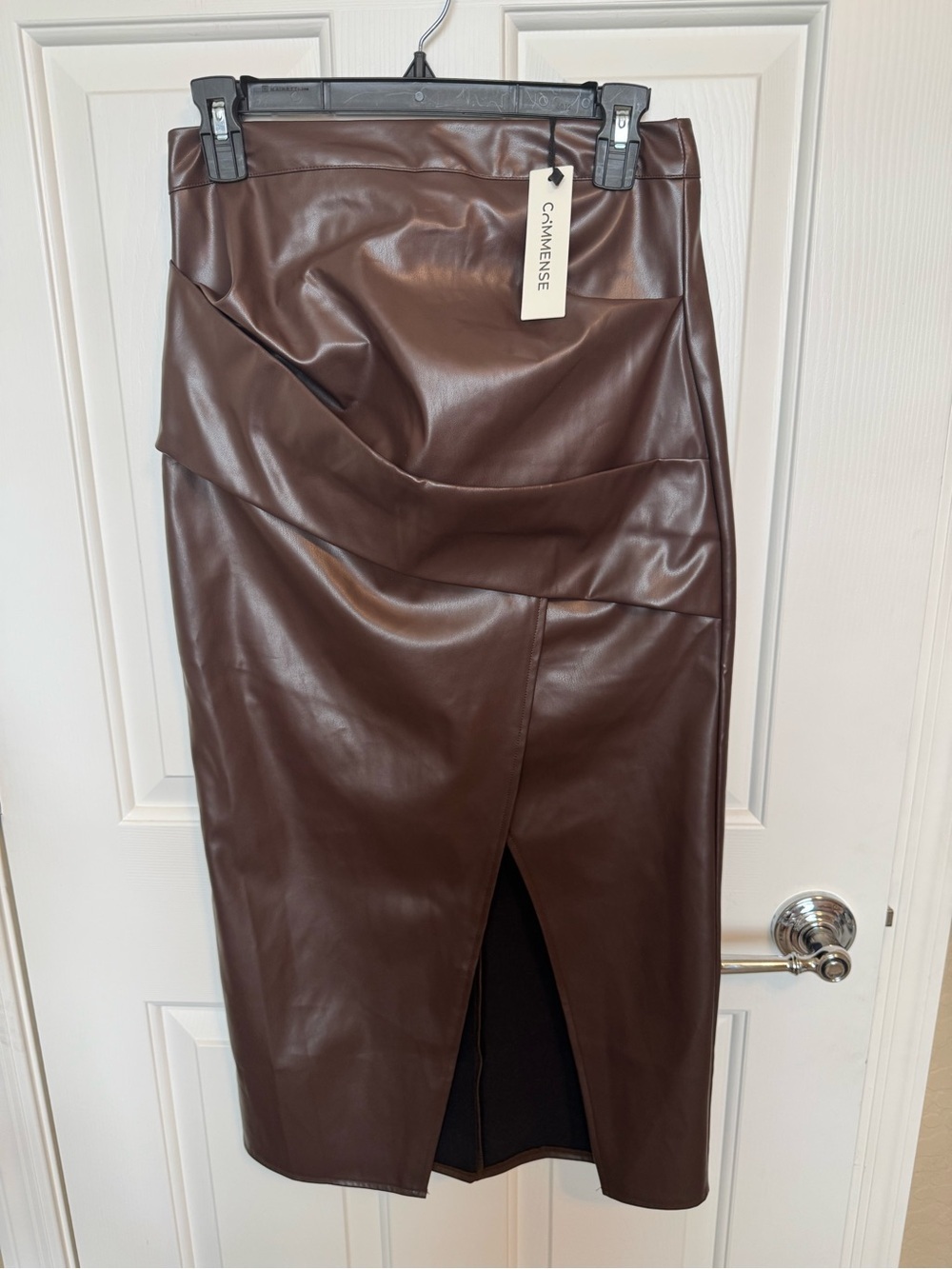 Commense Women’s Ruched Slit PU Faux Leather Midi Skirt Camel Size Small - Picture 2 of 11